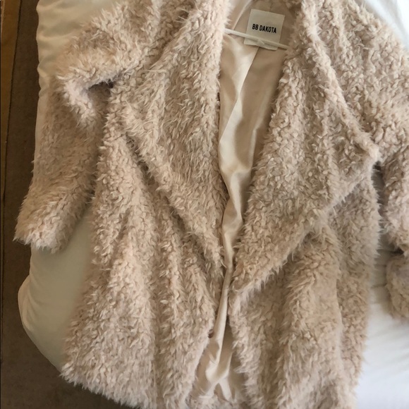 BB DAKOTA SOFT SERVE DRAPE FRONT COAT - Picture 4 of 4